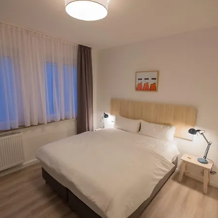 Easy&cosy Cityroom Отель 3*